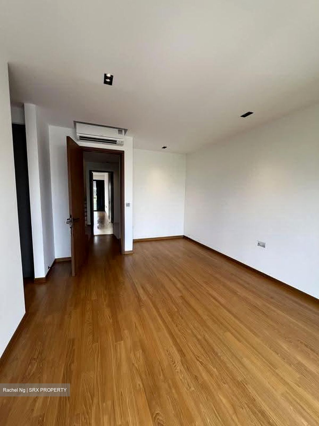 Sembawang Straits Estate (D27), Terrace #632609271